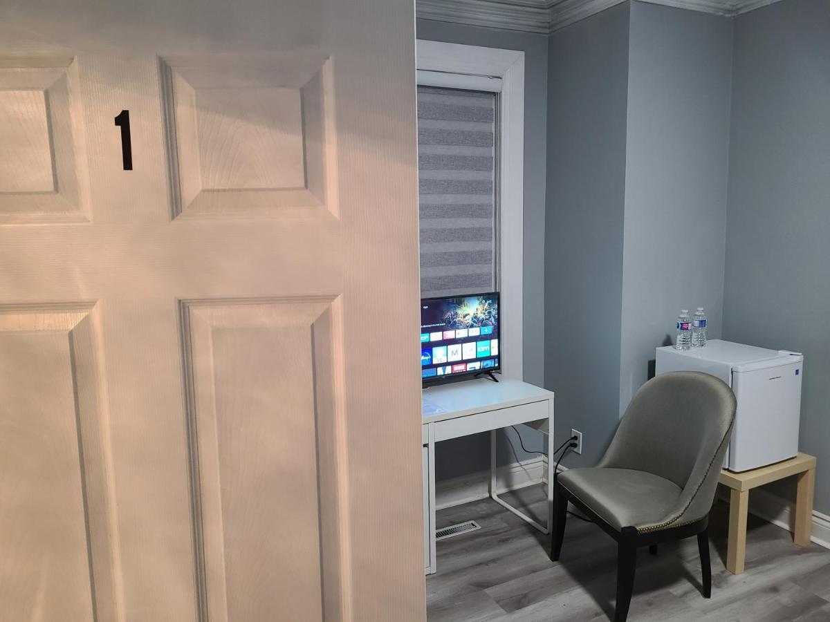 Downtown Ottawa Spacious Room Accommodation Buitenkant foto
