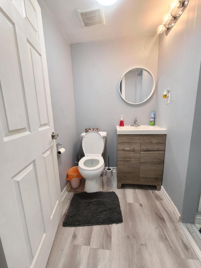 Downtown Ottawa Spacious Room Accommodation Buitenkant foto